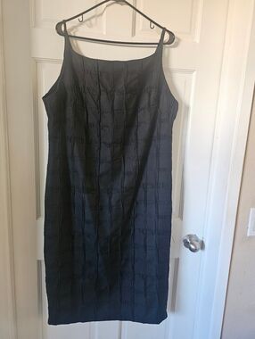 Donna KAREN Black Textured Slip Dress - Women